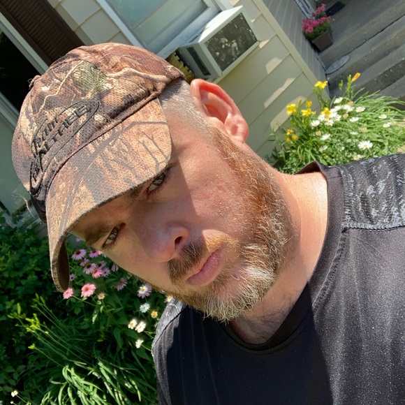 Meet your Posher, George - Picture 3 of 4